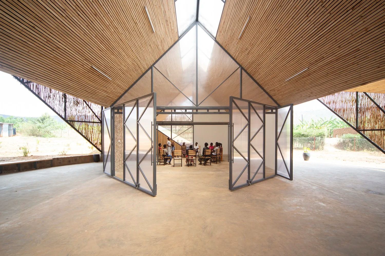 WhatsApp Image 2025-07-24 at 09.33.34_6db52d4e